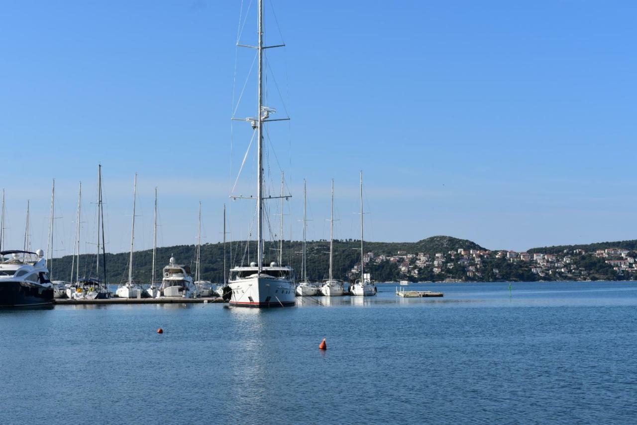 D&a * Trogir