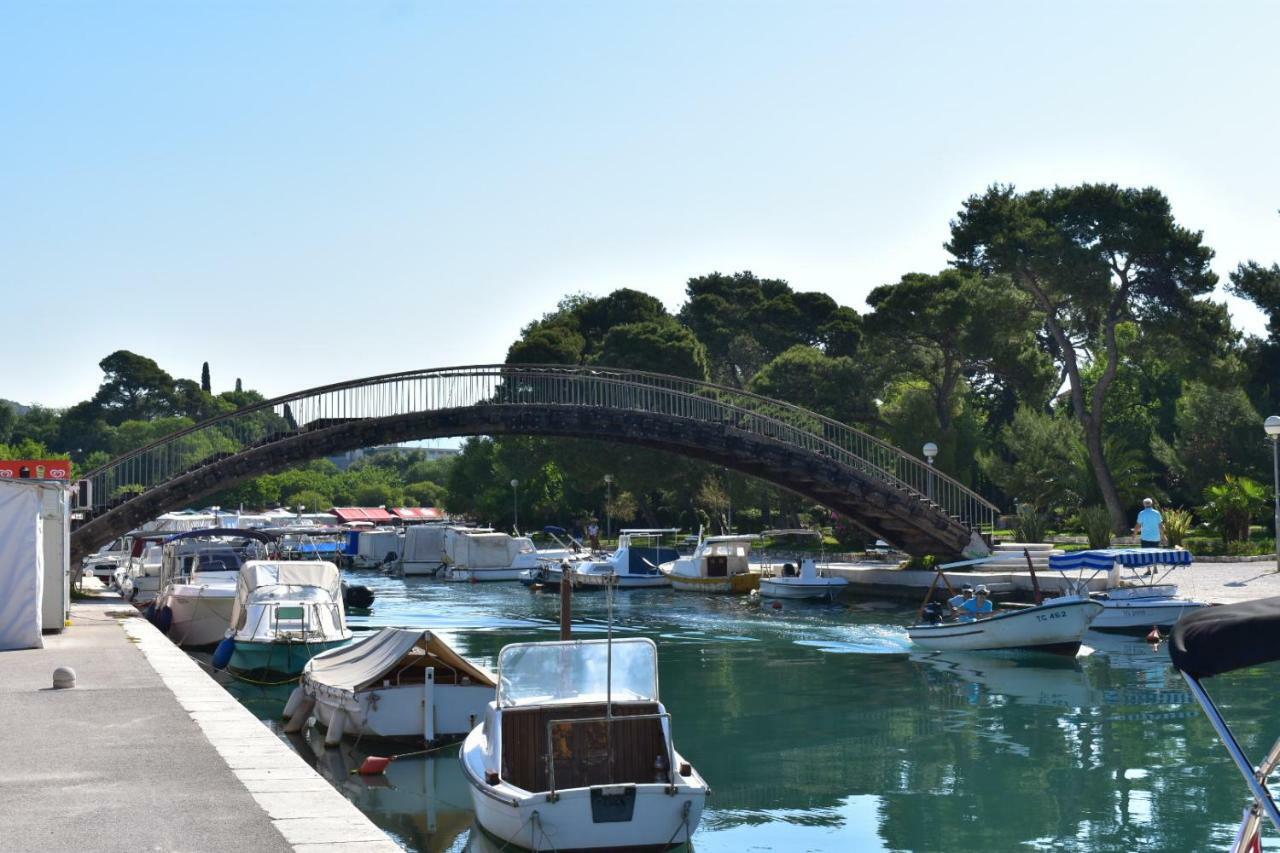 D&a Apartment Trogir